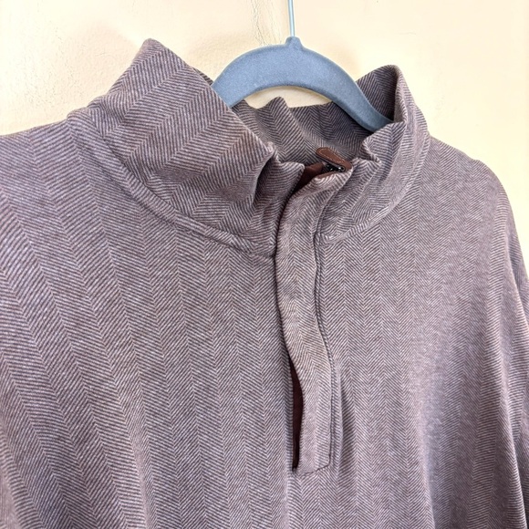 NWT Tahari Brown Viscose Textured Crop 3/4 Zip Long Sleeve Pullover Top (XXL) - Picture 4 of 16